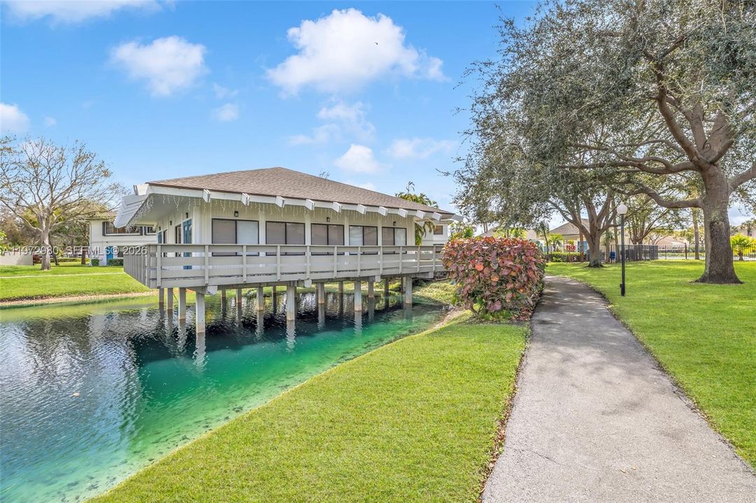 En Renta: $2,350 (2 camas, 2 baños, 1120 Pies cuadrados)