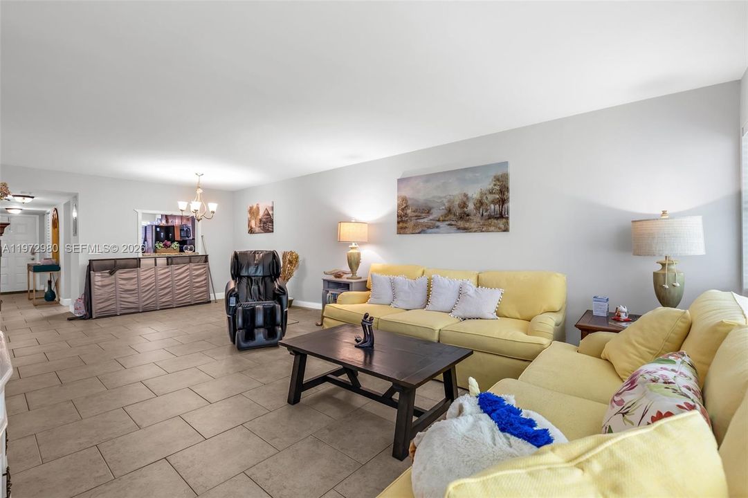 En Renta: $2,350 (2 camas, 2 baños, 1120 Pies cuadrados)