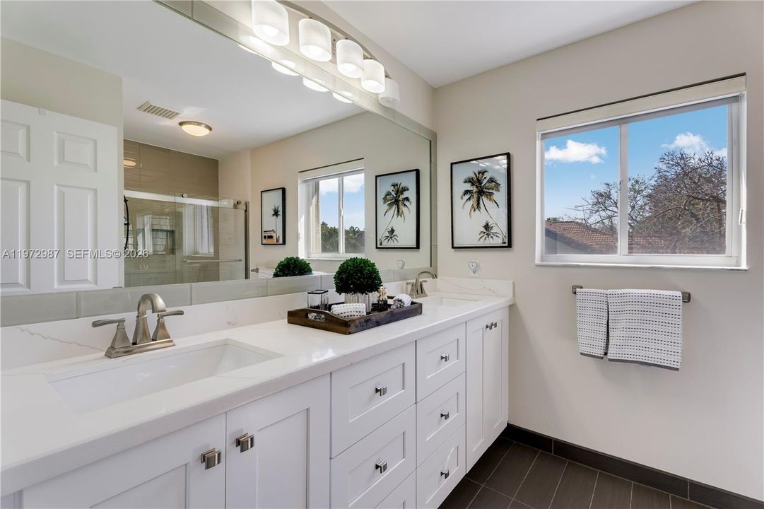 For Sale: $1,699,000 (5 beds, 3 baths, 3102 Square Feet)