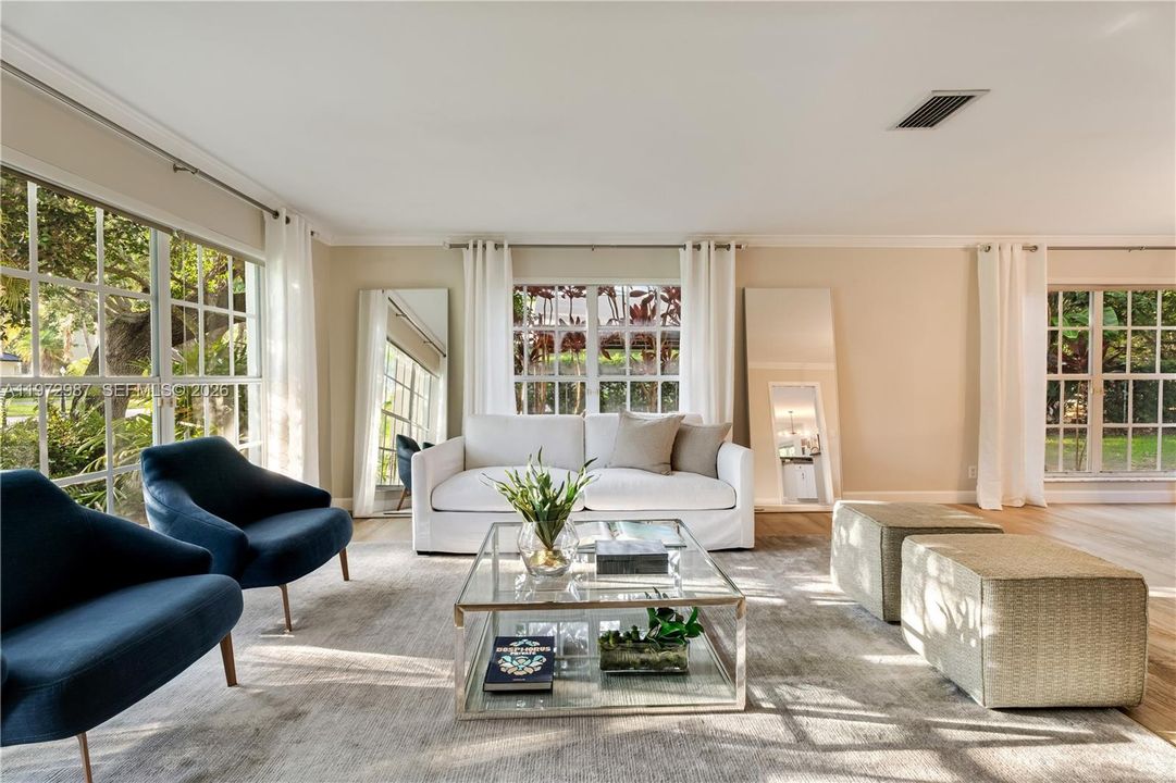 For Sale: $1,699,000 (5 beds, 3 baths, 3102 Square Feet)