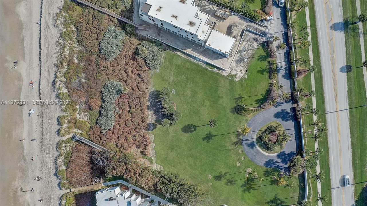 For Sale: $3,500,000 (0.95 acres)