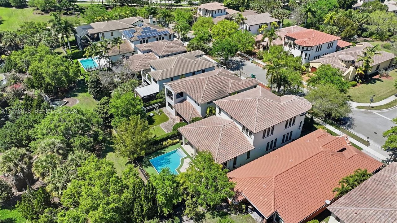 В аренду: $9,800 (5 спален, 3 ванн, 3962 Квадратных фут)