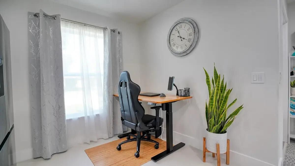 N Kitchen_Breakfast_Nook-_155_75 (2)