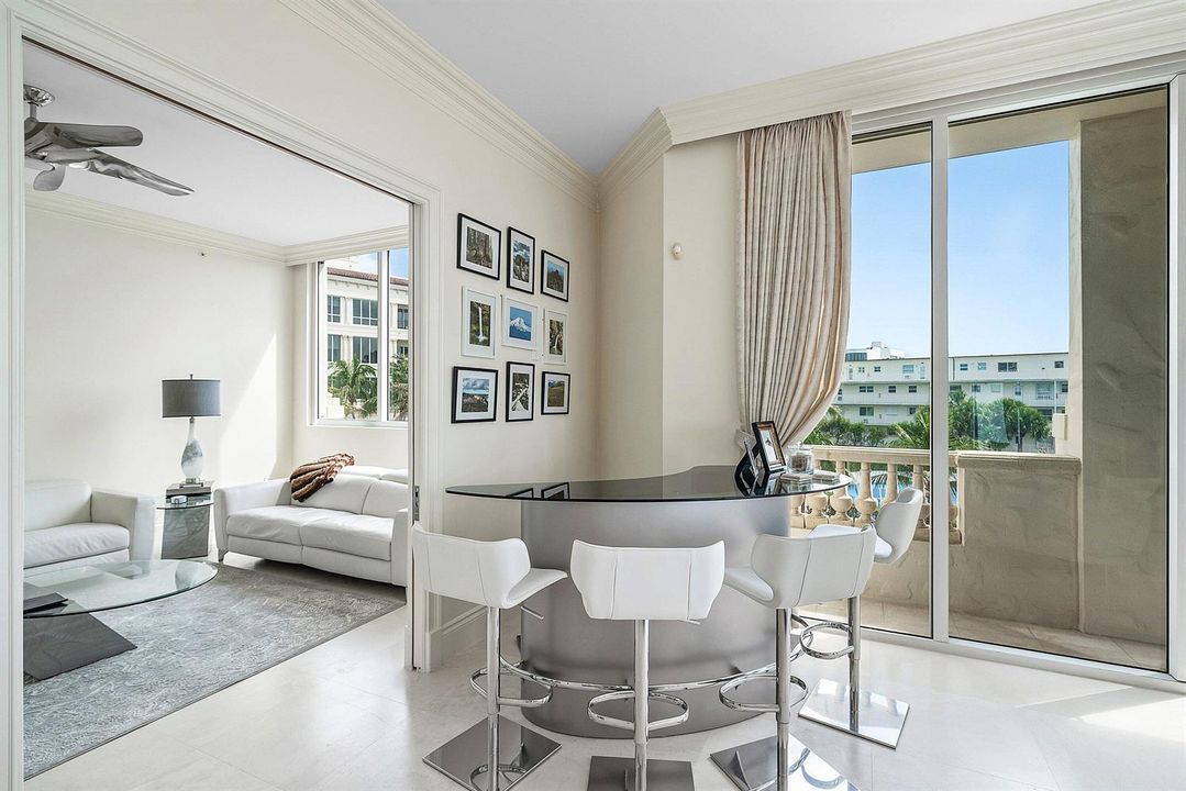 012-3000SouthOceanBoulevard-402-PalmBeac