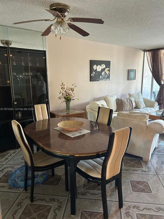 For Sale: $85,000 (1 beds, 1 baths, 780 Square Feet)
