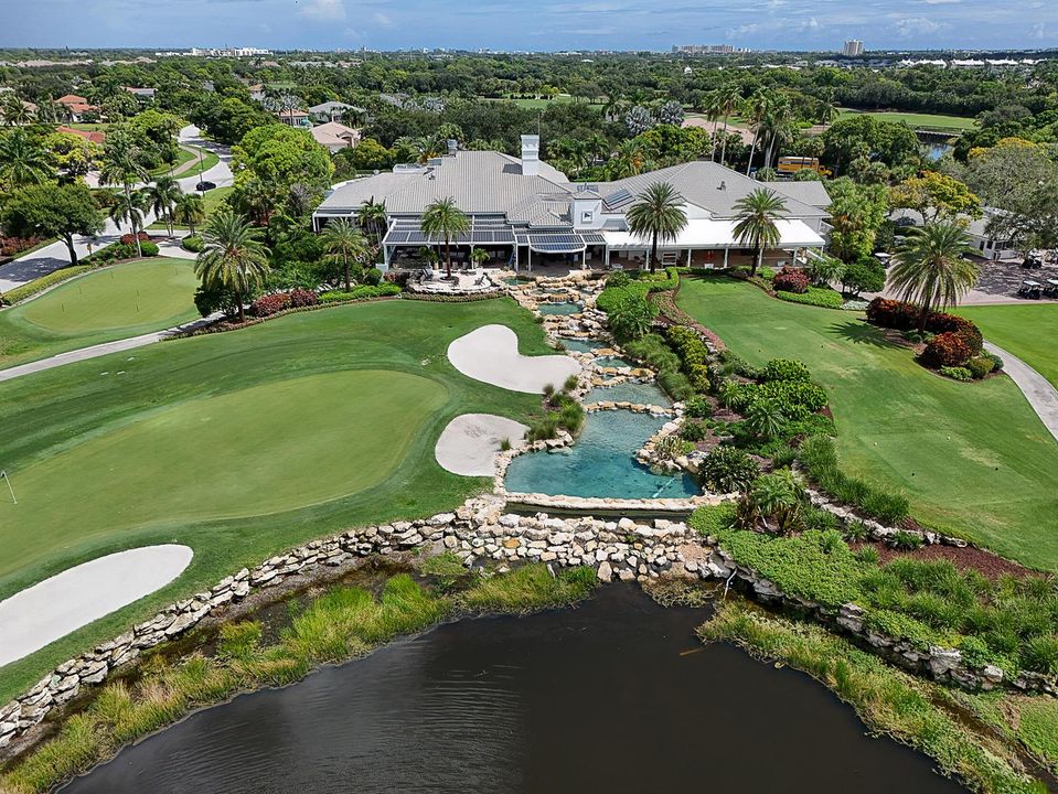 Admirals Cove Golf Village