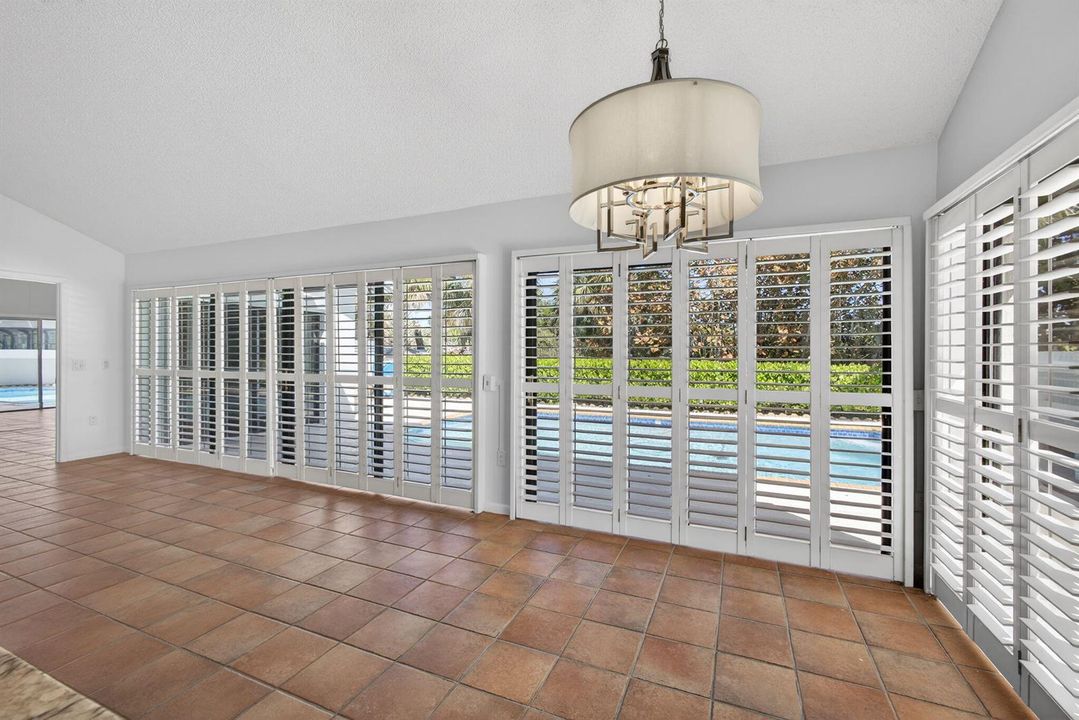 11-web-or-mls-5D1A3085