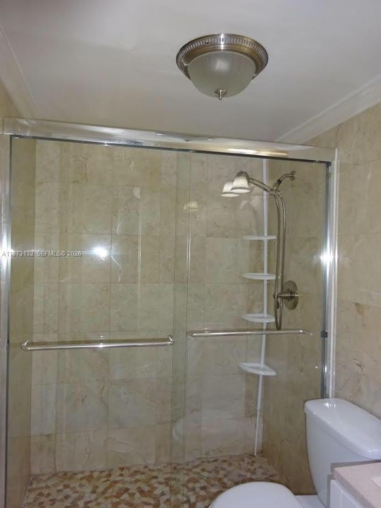 Под контрактом: $199,000 (1 спален, 1 ванн, 531 Квадратных фут)