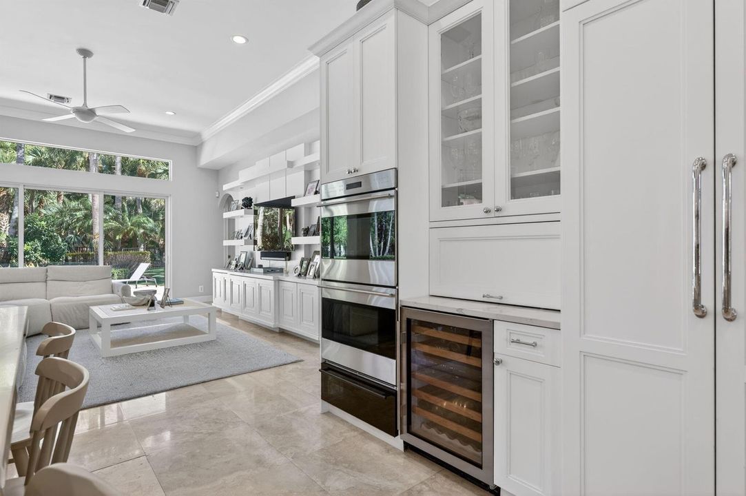 Kitchen to family Room