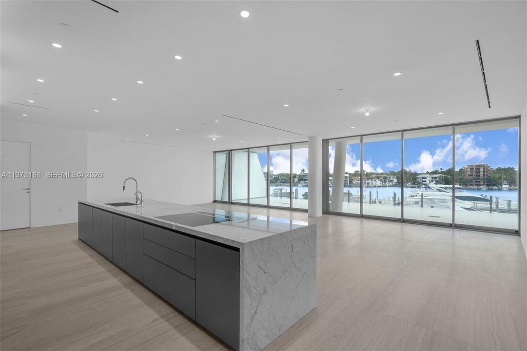 For Sale: $8,380,000 (4 beds, 4 baths, 3834 Square Feet)