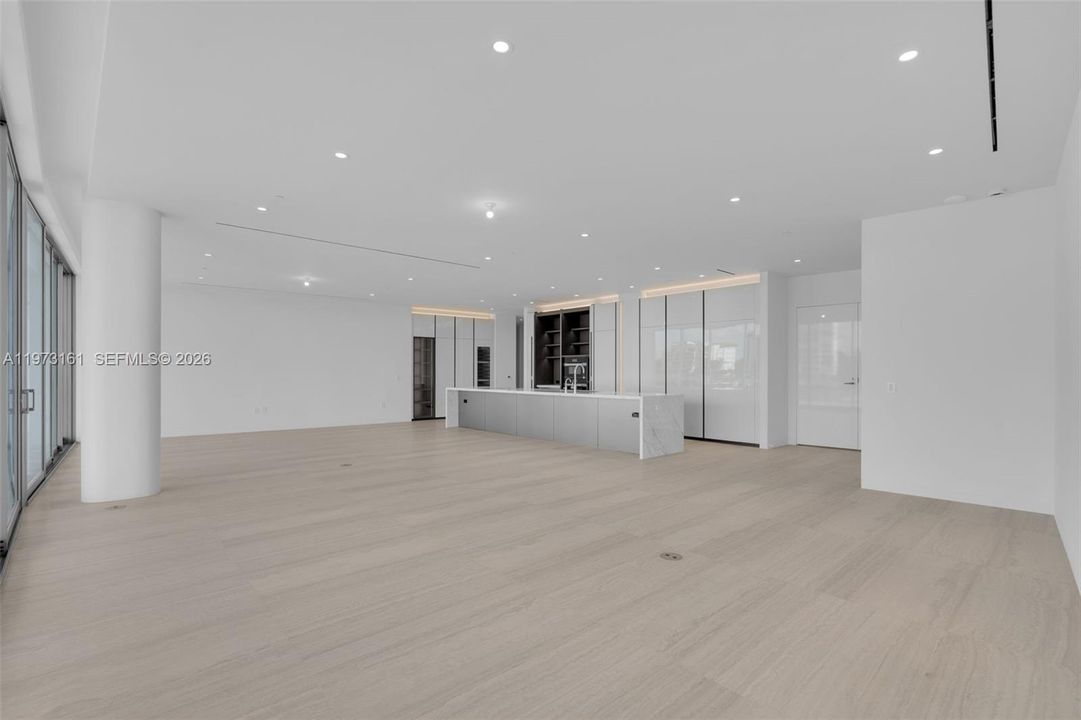 For Sale: $8,380,000 (4 beds, 4 baths, 3834 Square Feet)