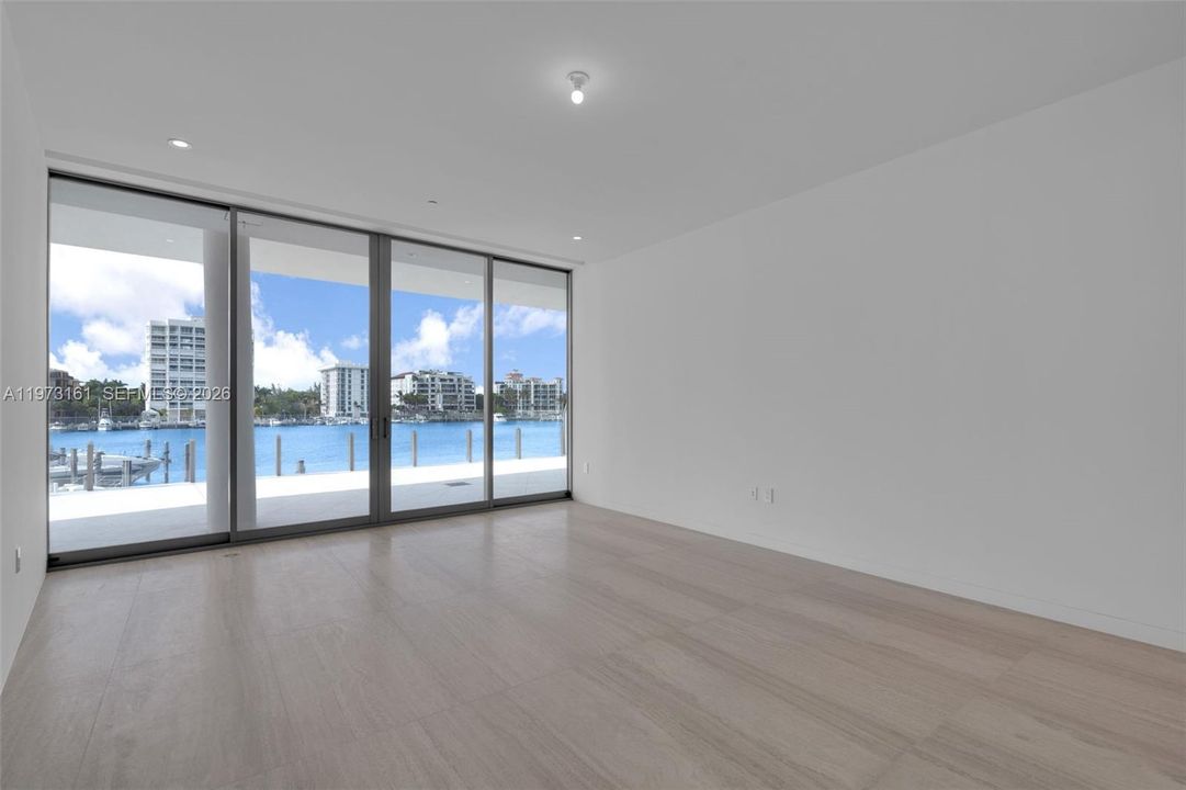 For Sale: $8,380,000 (4 beds, 4 baths, 3834 Square Feet)