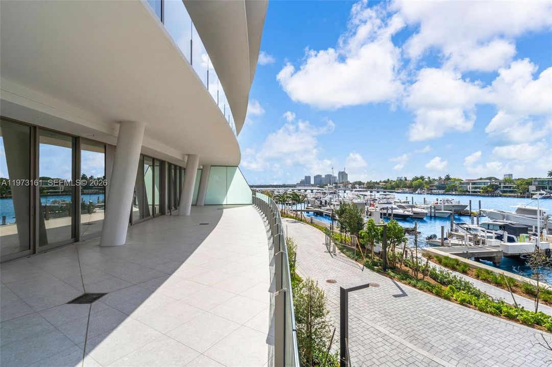 For Sale: $8,380,000 (4 beds, 4 baths, 3834 Square Feet)