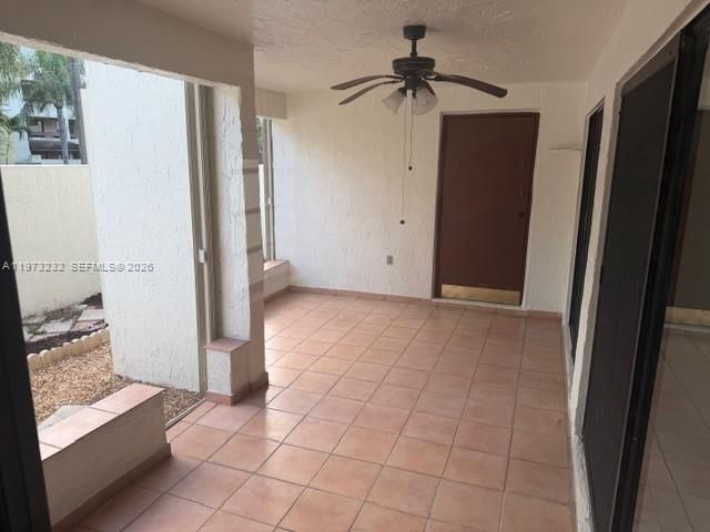 Activo con contrato: $265,500 (1 camas, 1 baños, 980 Pies cuadrados)