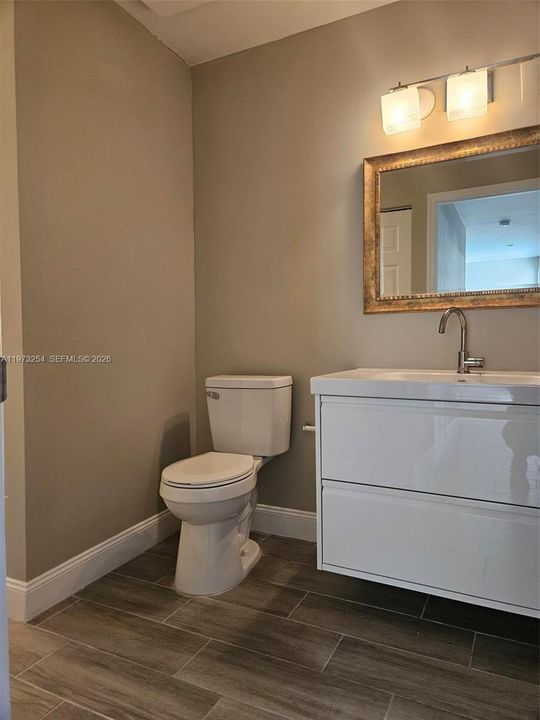 En Venta: $354,900 (3 camas, 1 baños, 1152 Pies cuadrados)