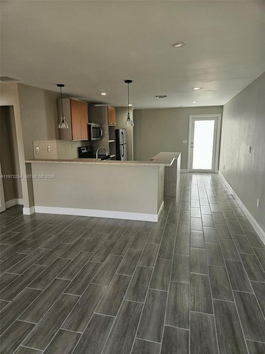 En Venta: $354,900 (3 camas, 1 baños, 1152 Pies cuadrados)