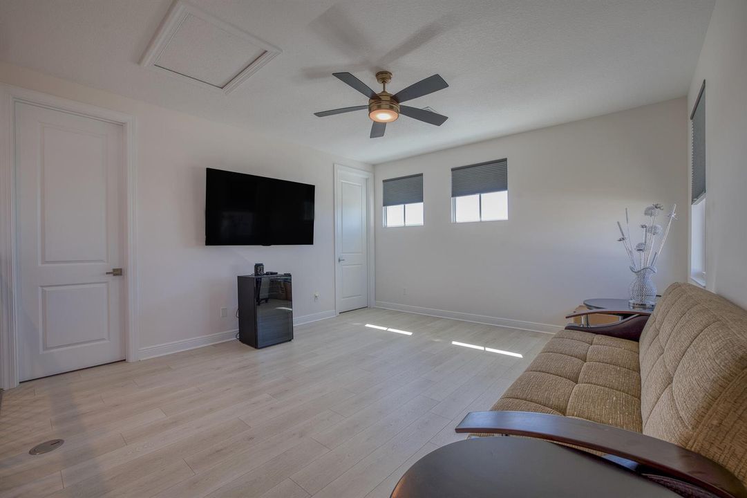 Bonus Room