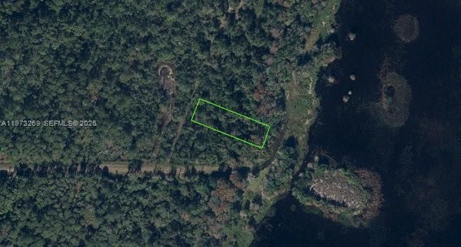 На продажу: $80,000 (0.38 acres)