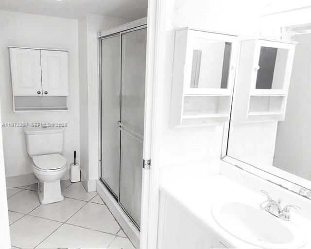 Activo con contrato: $156,000 (1 camas, 1 baños, 1223 Pies cuadrados)