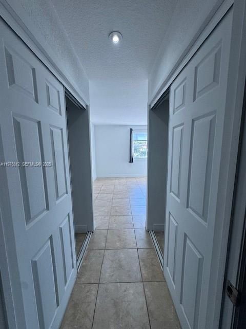 Active With Contract: $2,200 (2 beds, 2 baths, 950 Square Feet)