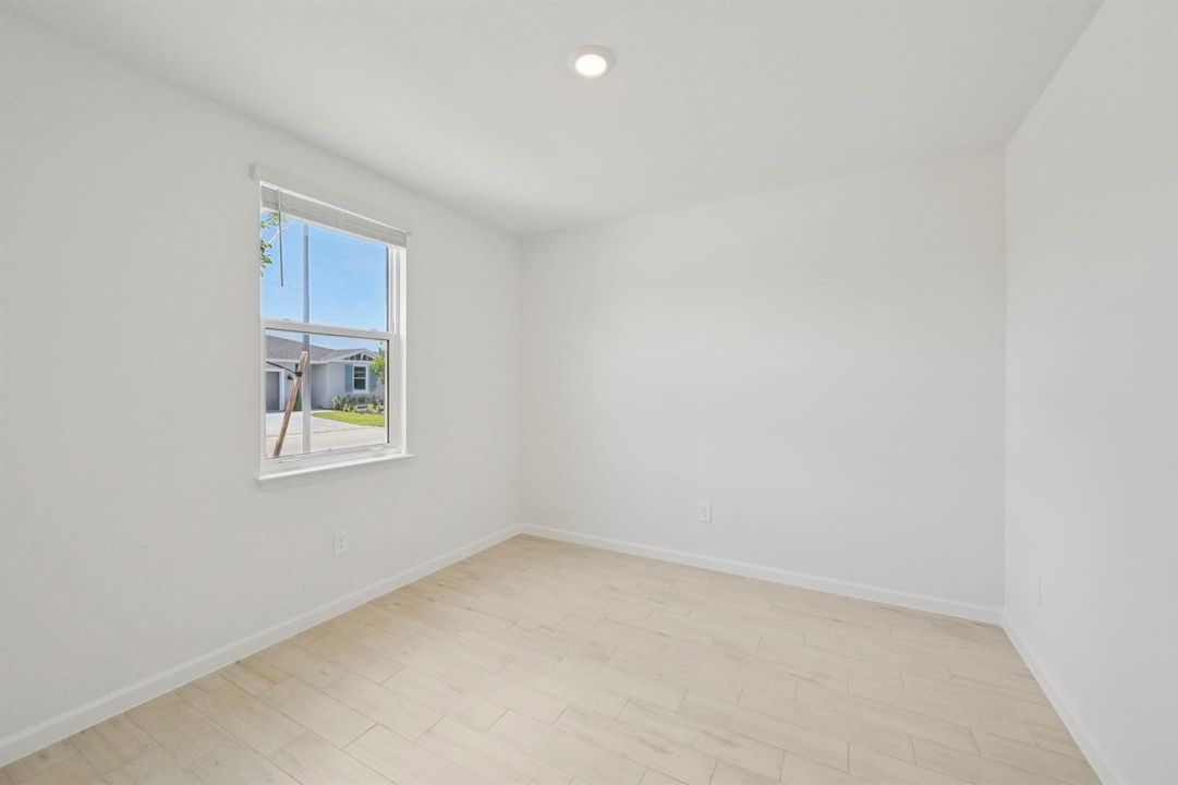 5474 Hampton Park Cir Vero Beach FL (27