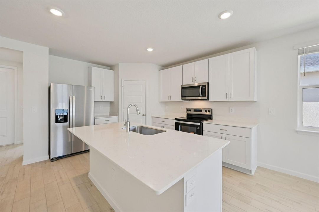 5474 Hampton Park Cir Vero Beach FL (13