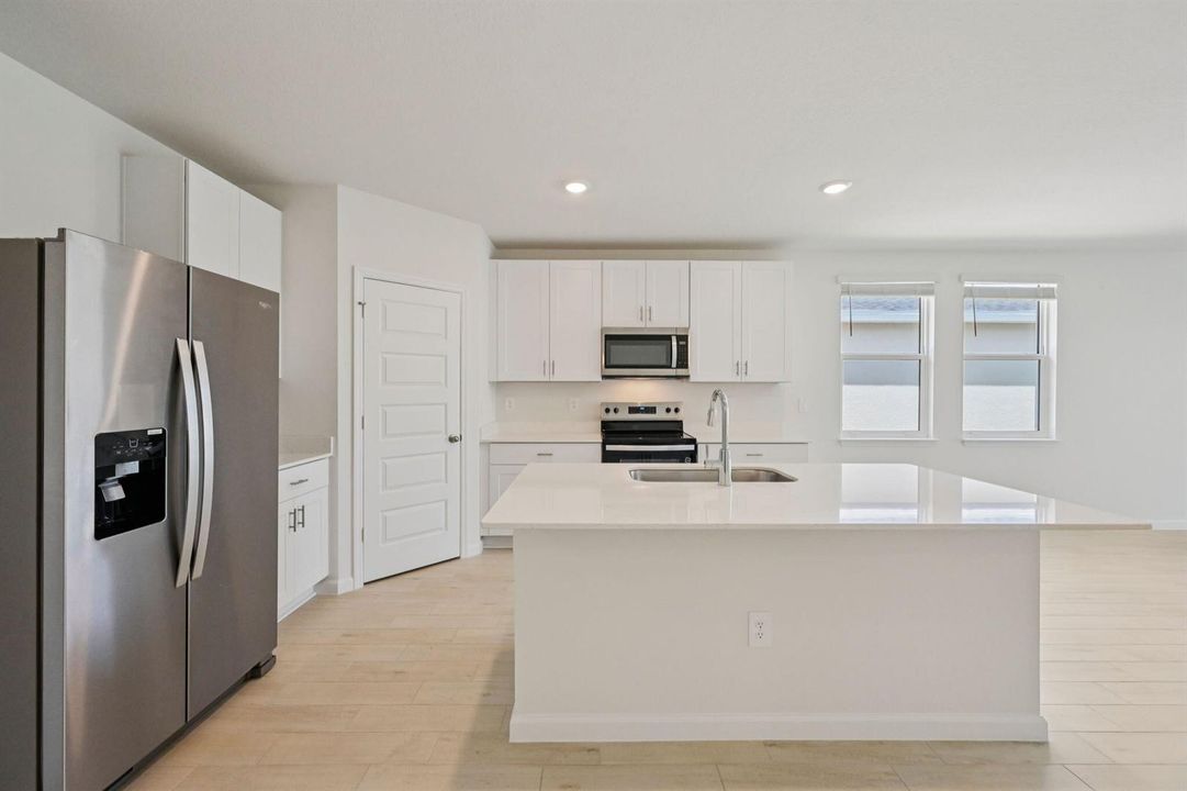 5474 Hampton Park Cir Vero Beach FL (12