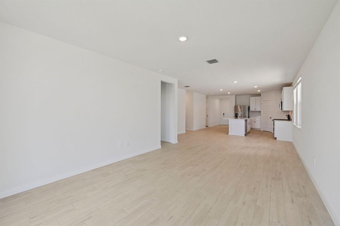 5474 Hampton Park Cir Vero Beach FL (11