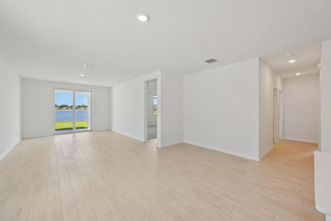 5474 Hampton Park Cir Vero Beach FL (8)