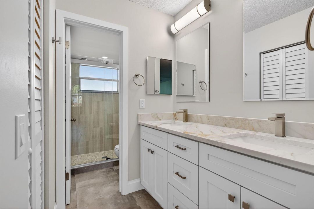 17-web-or-mls-6850-4711