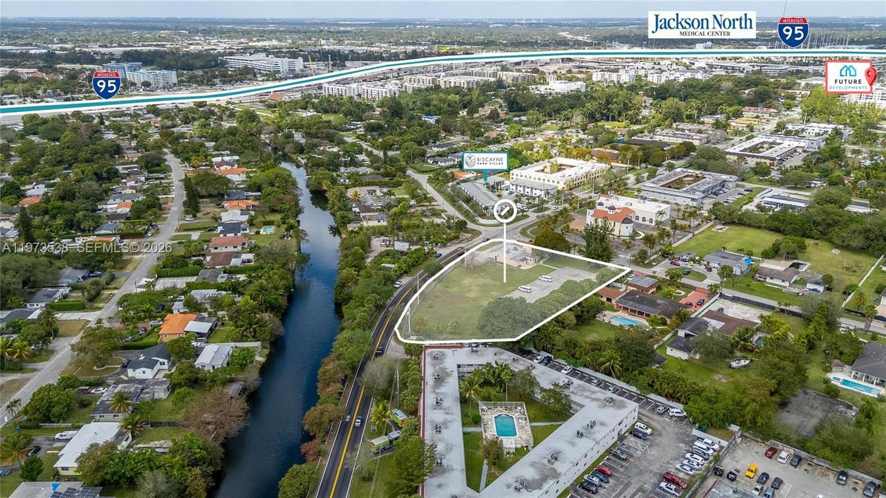 На продажу: $3,999,900 (0 спален, 0 ванн, 0 Квадратных фут)