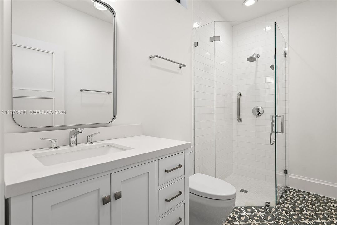 Guest House Bath