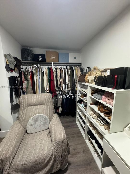 В аренду: $4,900 (3 спален, 2 ванн, 1488 Квадратных фут)