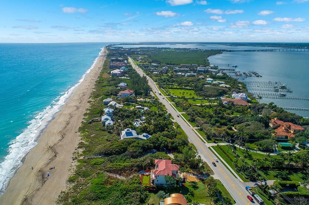 Overhead from N with Ocean Intracoasta