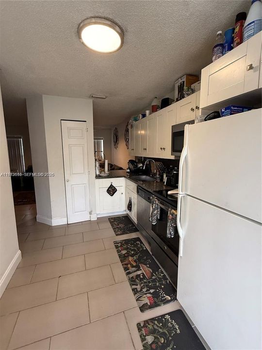 En Venta: $359,500 (3 camas, 2 baños, 1140 Pies cuadrados)