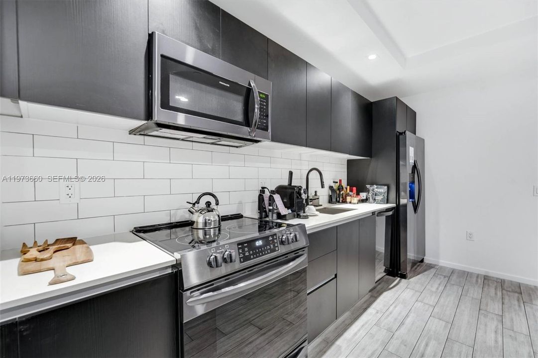 En Venta: $635,000 (1 camas, 1 baños, 560 Pies cuadrados)