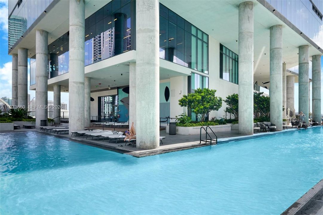 En Venta: $635,000 (1 camas, 1 baños, 560 Pies cuadrados)