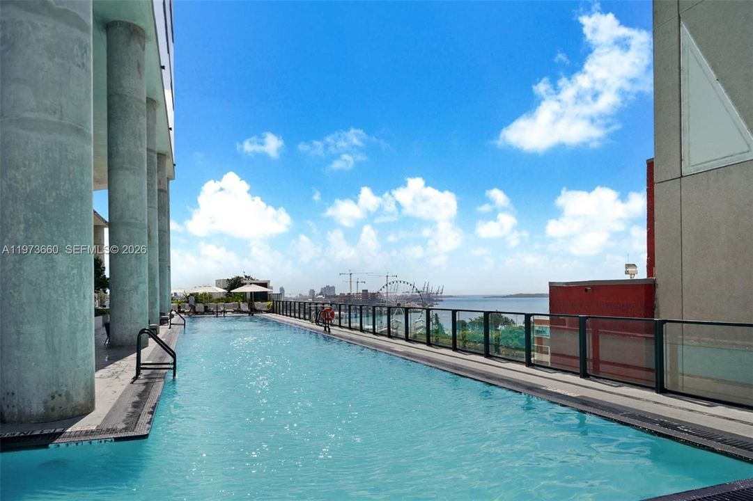 En Venta: $635,000 (1 camas, 1 baños, 560 Pies cuadrados)