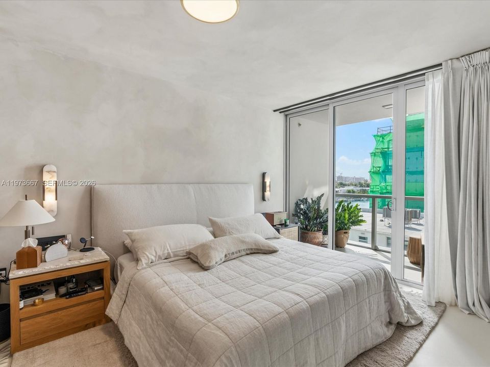 На продажу: $965,000 (1 спален, 2 ванн, 1031 Квадратных фут)