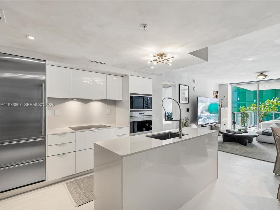 На продажу: $965,000 (1 спален, 2 ванн, 1031 Квадратных фут)