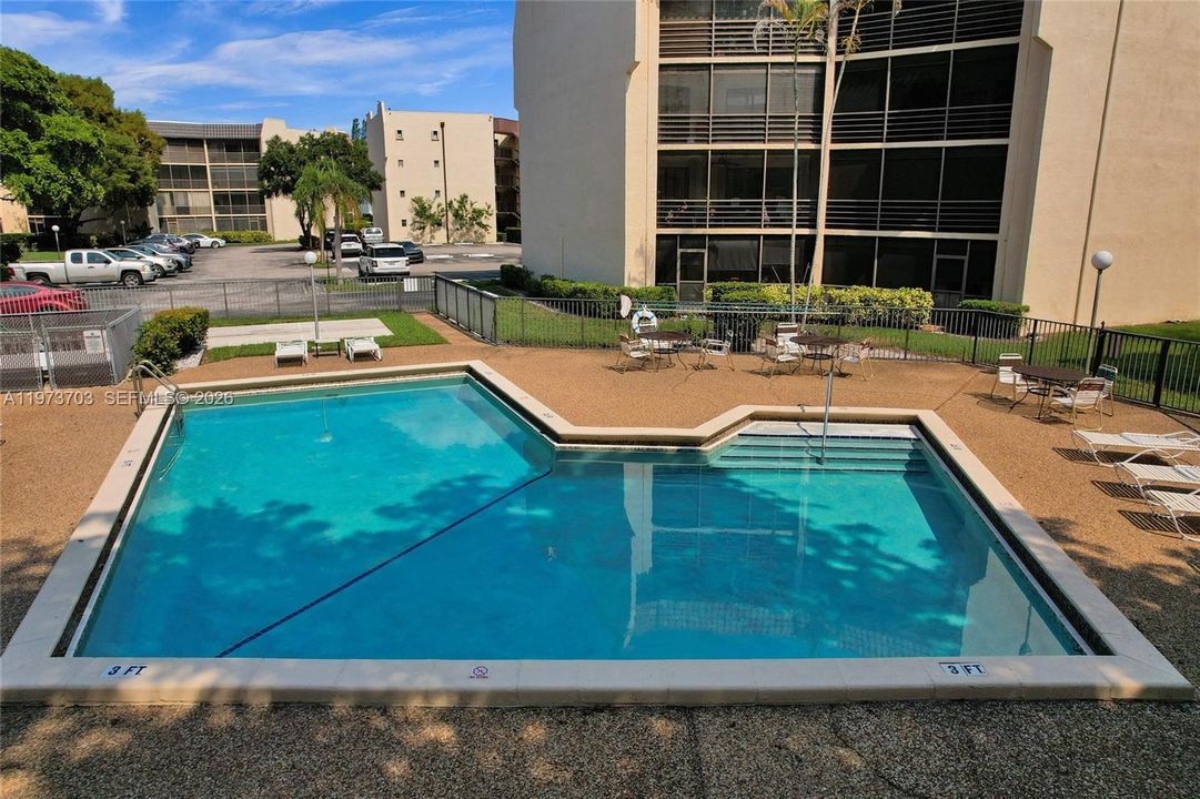 En Venta: $184,900 (2 camas, 2 baños, 1120 Pies cuadrados)