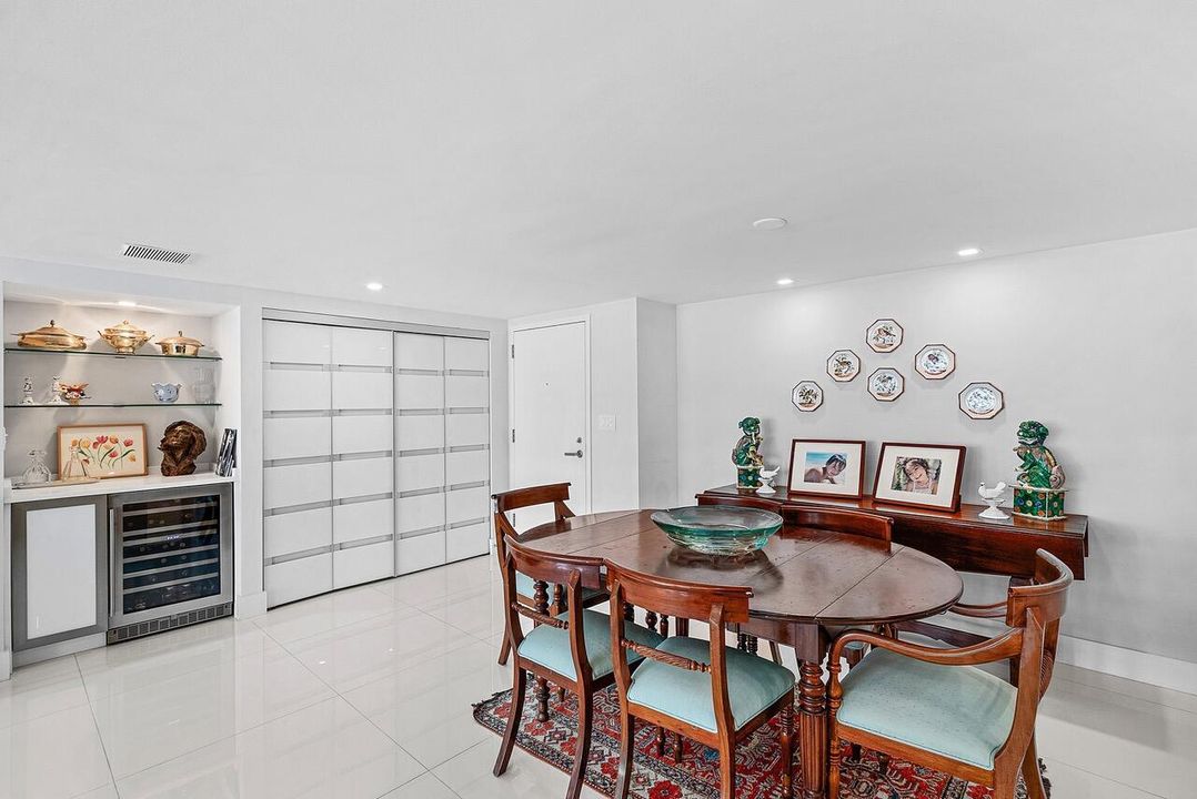 005-2784SouthOceanBoulevard-204S-PalmBea