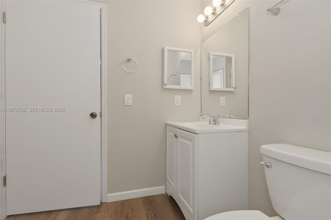 For Sale: $289,000 (3 beds, 2 baths, 1360 Square Feet)