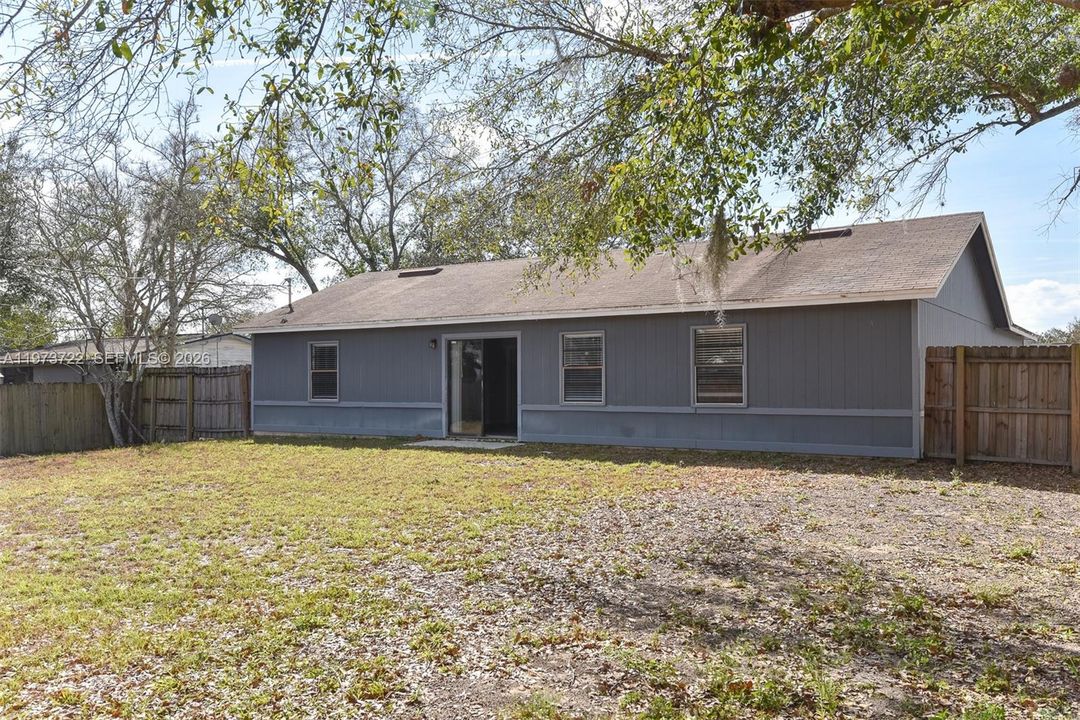 For Sale: $289,000 (3 beds, 2 baths, 1360 Square Feet)