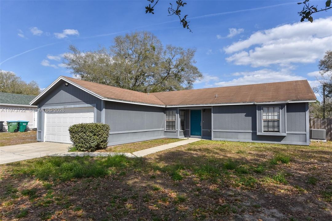 For Sale: $289,000 (3 beds, 2 baths, 1360 Square Feet)