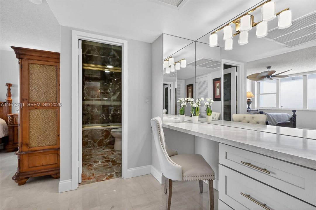 На продажу: $999,000 (3 спален, 2 ванн, 1500 Квадратных фут)