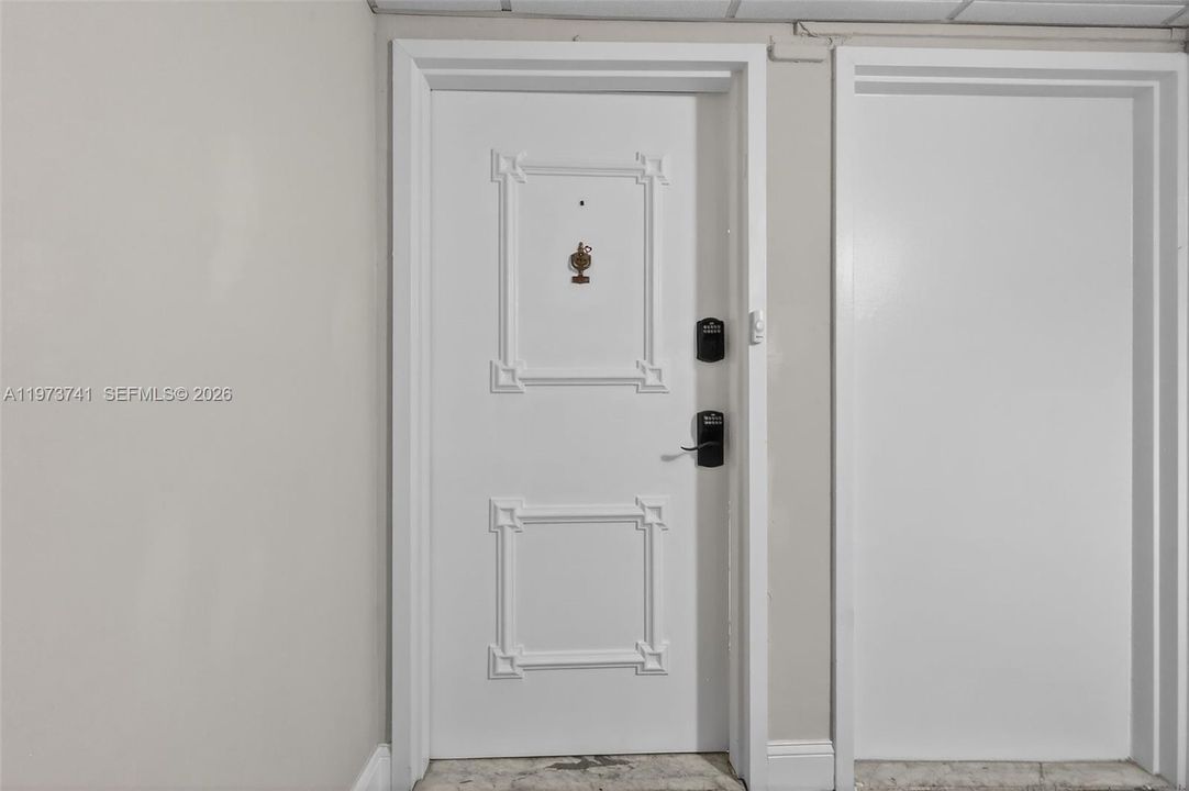 На продажу: $999,000 (3 спален, 2 ванн, 1500 Квадратных фут)