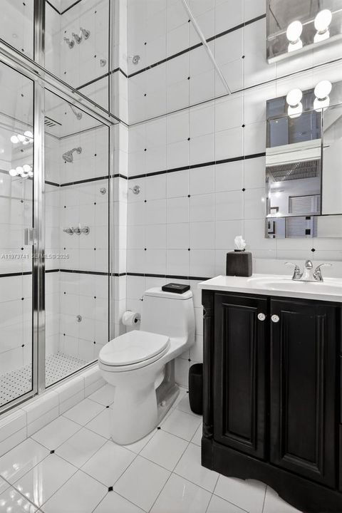 На продажу: $999,000 (3 спален, 2 ванн, 1500 Квадратных фут)