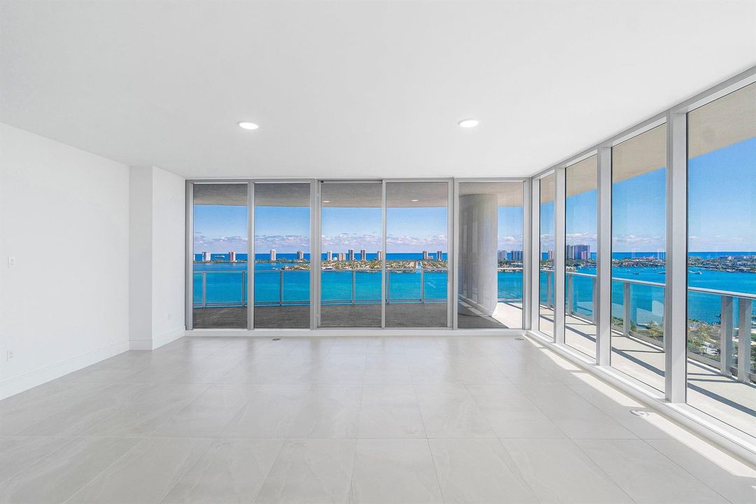 Living Area - Great Room Views