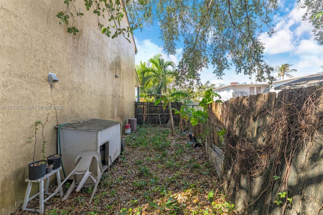 En Venta: $249,000 (2 camas, 1 baños, 760 Pies cuadrados)